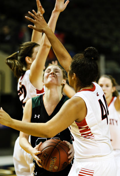 Sioux City West vs Mason City CNOS Basketball Classic 011015